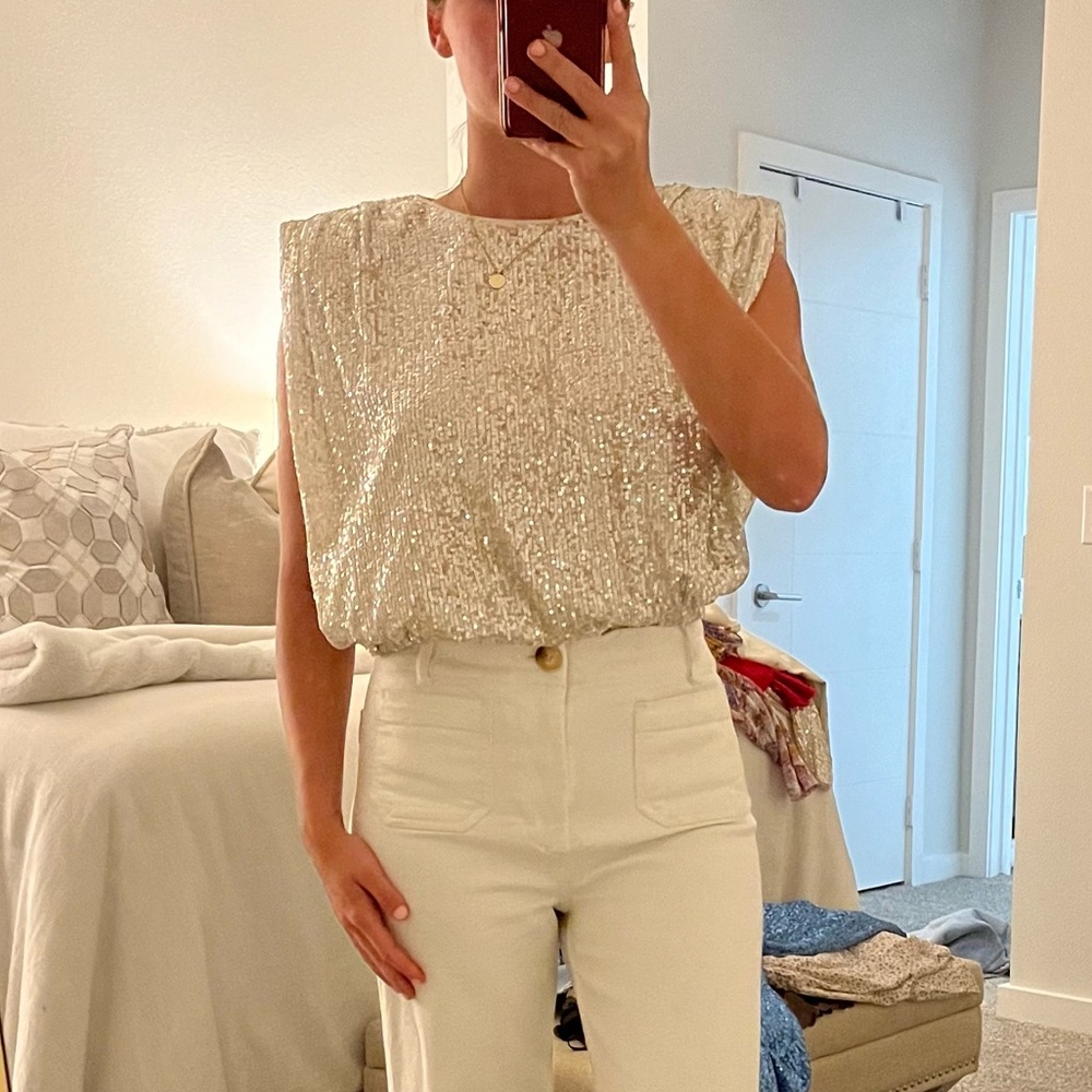 Do + Be Medium Sequin padded shoulder top